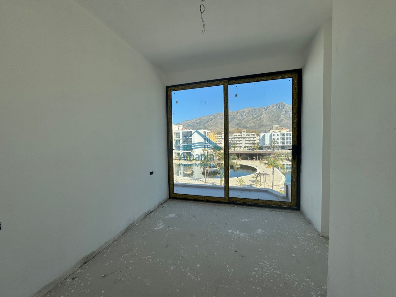 5 Radhime, Vlore 9426